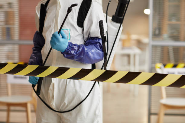 Professional Blood Cleanup technician working in Guide Rock, NE